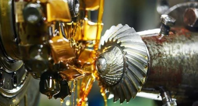 تفاوت روغن صنعتی و خودرو